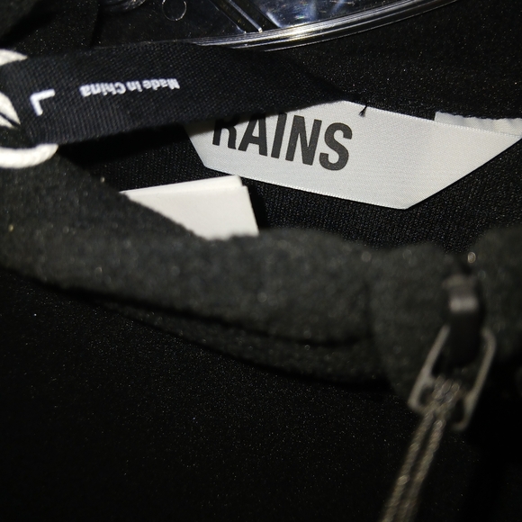 Rains Large Mens Tirtle Neck Sweater - Picture 2 of 3